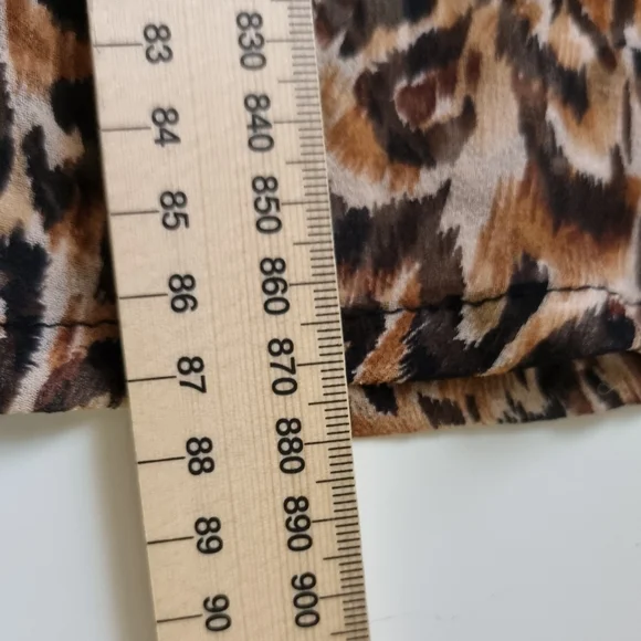 SILK POMEGRANATE Womens Kaftan Top One Size Brown Animal Print Beaded - Picture 8 of 11